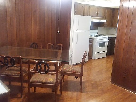 5th image of 3202 Philip Ave