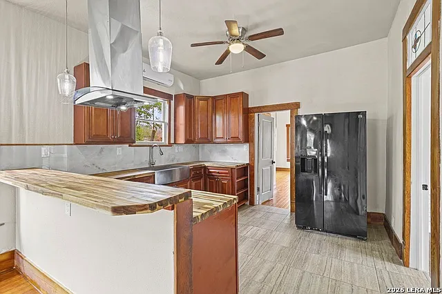 235 Cornell Ave — Photo 13
