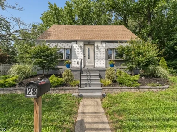 28 Sloan Ave, Hamilton Twp., NJ 08619