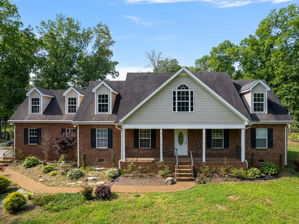 4699 Wildberry Ln, Chapel Hill, TN 37034
