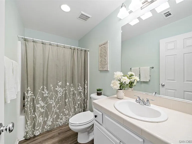 33863 Madrigal Ct — Photo 12