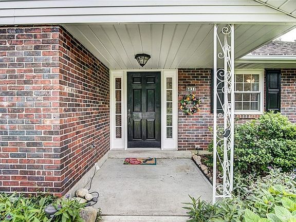 4th image of 6031 Brookburn Ct