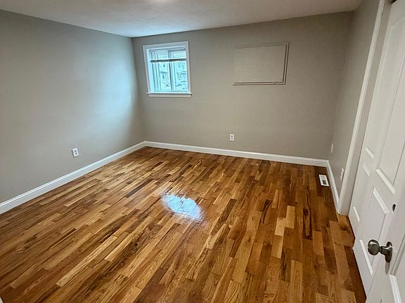 5th image of 23 Roughan St #3