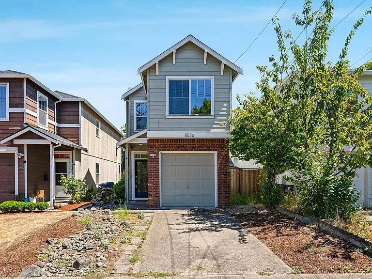 8526 N Haven Ave — Photo 1