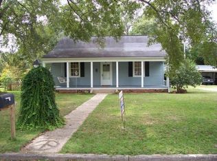 218 29th St, Opelika, AL 36801