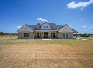 399 Satin Rd, Chilton, TX 76632
