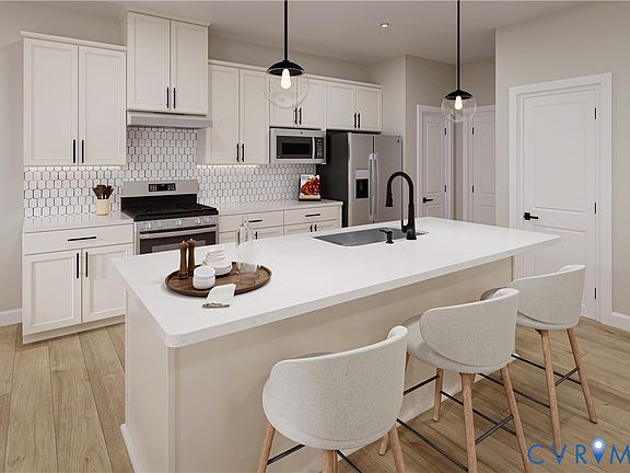 3rd image of 4606 Trifolium Ln
