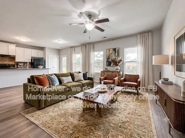 196 Daisy Cir — Photo 2