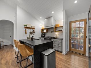 1020 E Jones St, Raleigh, NC 27601