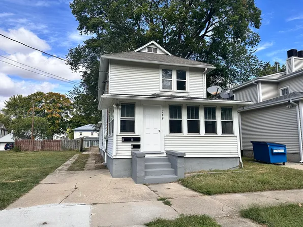 706 Illinois Ave, Ottawa, IL 61350