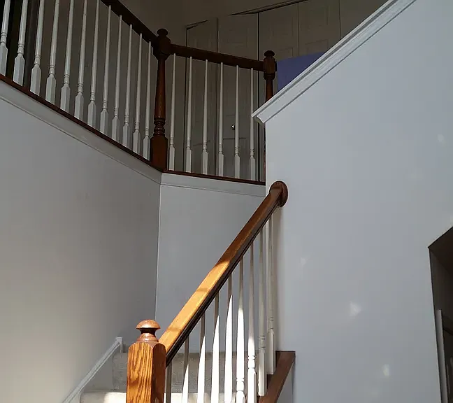 371 Evergreen Cir — Photo 2