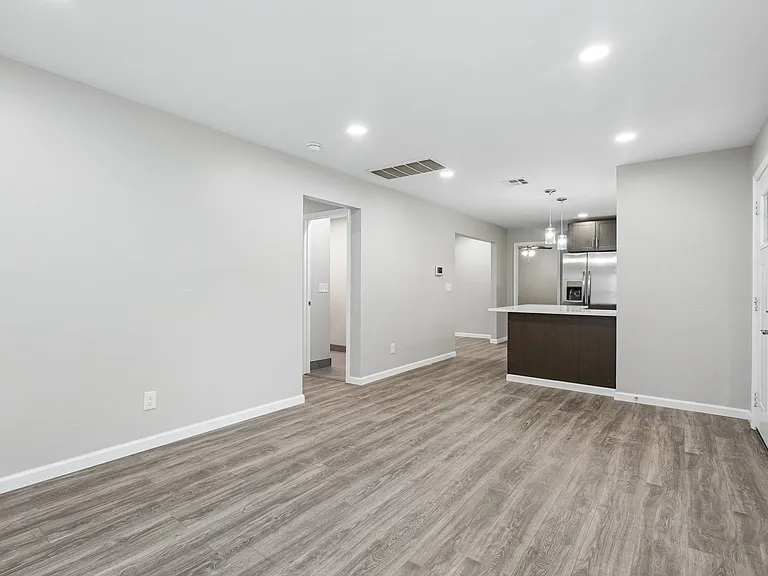 Living room 2