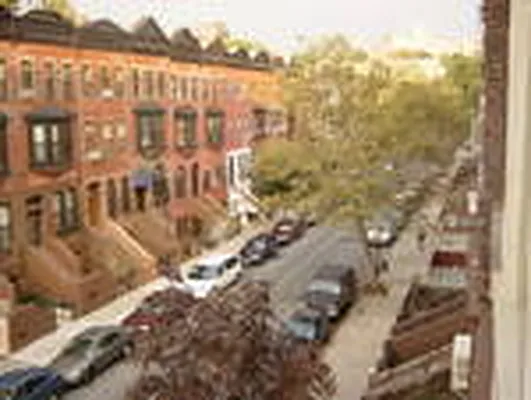 Rented by Compass | media 16