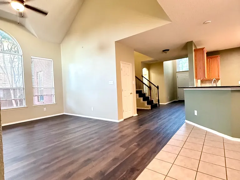 7172 Saint Augustine Dr — Photo 3