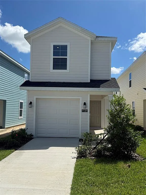 4 bed, 2.5 bath, 1571 sqft, $1,950 — Photo 3