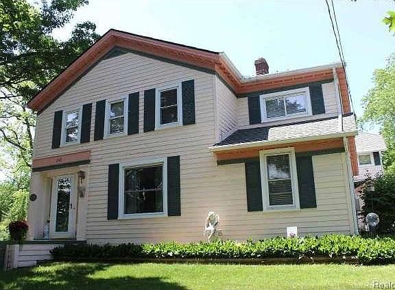 Front View. 31299577