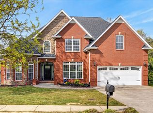 1014 Willow Cir, Clarksville, TN 37043
