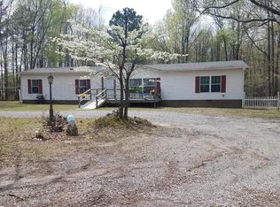 9781 Pinewood Lake Dr, Nunnelly, TN 37137