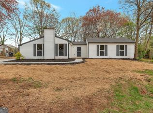 980 Hilltop Ct, Lawrenceville, GA 30045