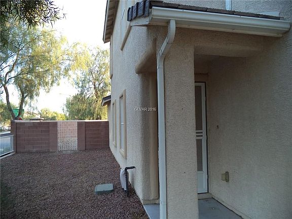 3rd image of 5001 Hostetler Ave