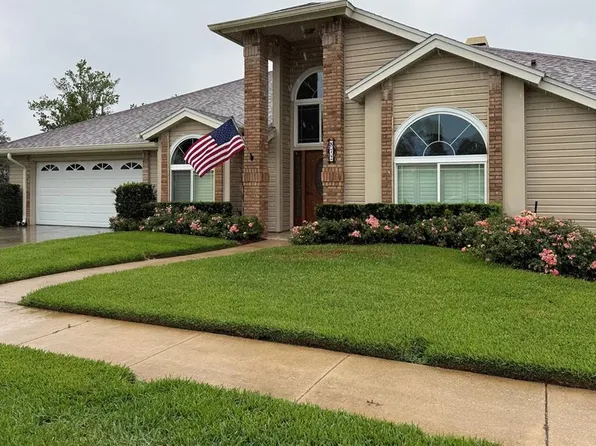 872 Silverwood Dr, Lake Mary, FL 32746