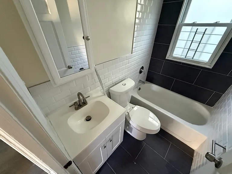 182 Ashford Ave #2 — Photo 29