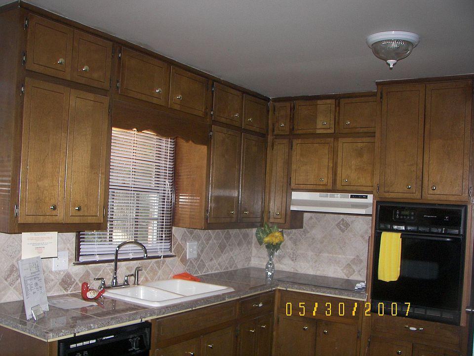 Grinite Counter Back Splash