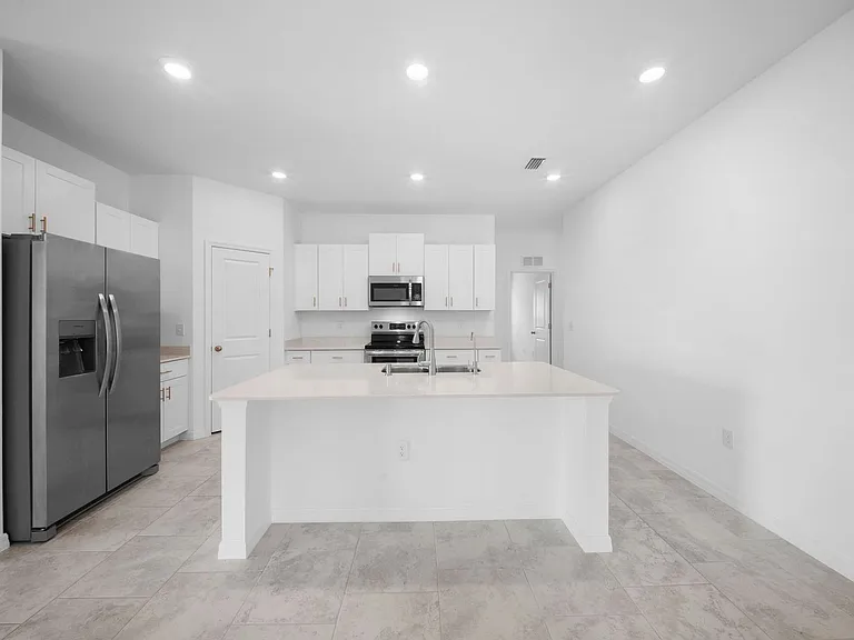 4216 Villa Rapallo Way — Photo 9
