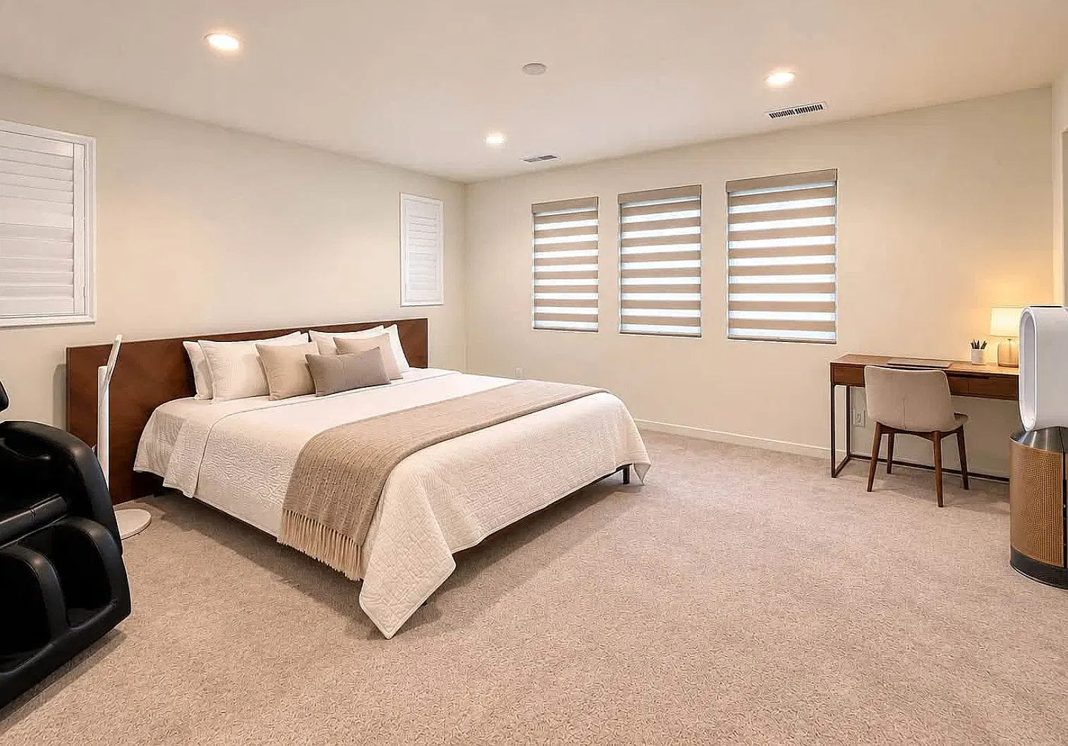 1 bed, 2700 sqft, $1,200 — Photo 1
