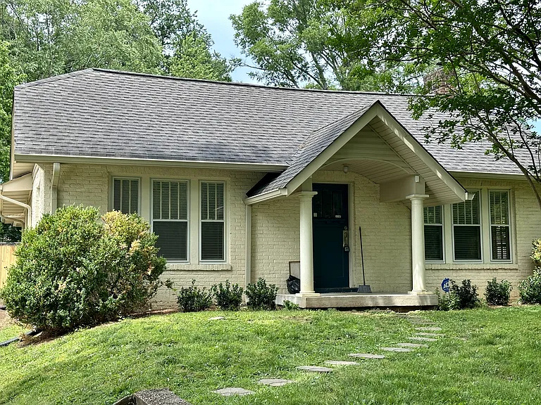 4208 Murphy Rd — Photo 1