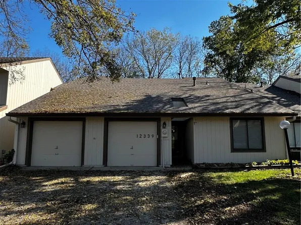 12339 Charlotte St, Kansas City, MO 64146
