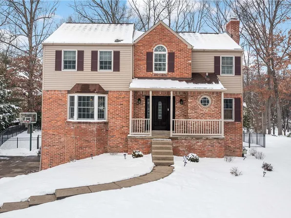129 Crossing Ridge Trl, Cranberry Township, PA 16066