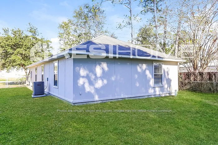 10334 Bradley Rd — Photo 12