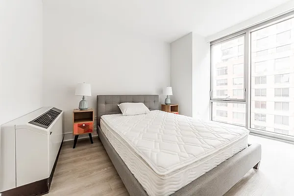 Rented by Ahead Quarters, LTD | media 38