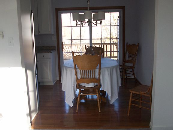 Dining Area overlooking deck