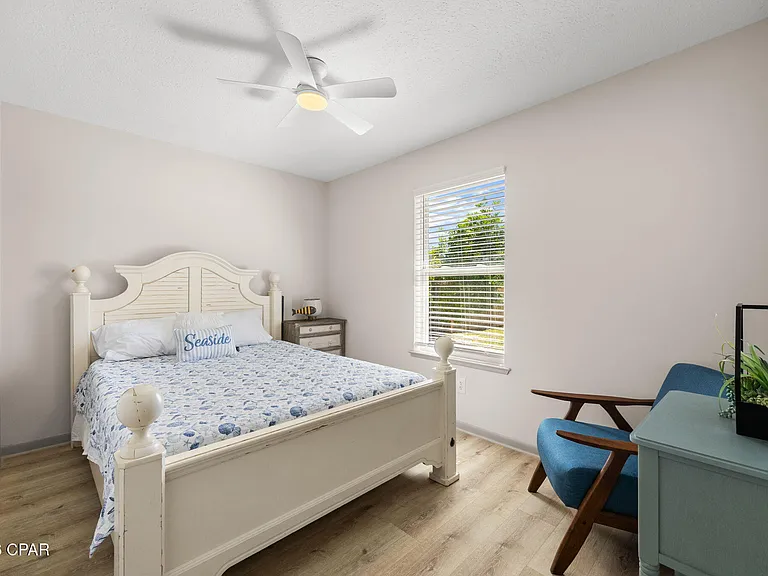 1824 Alabama Ave — Photo 16
