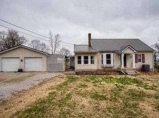 133 N Yankeetown Rd, Boonville, IN 47601