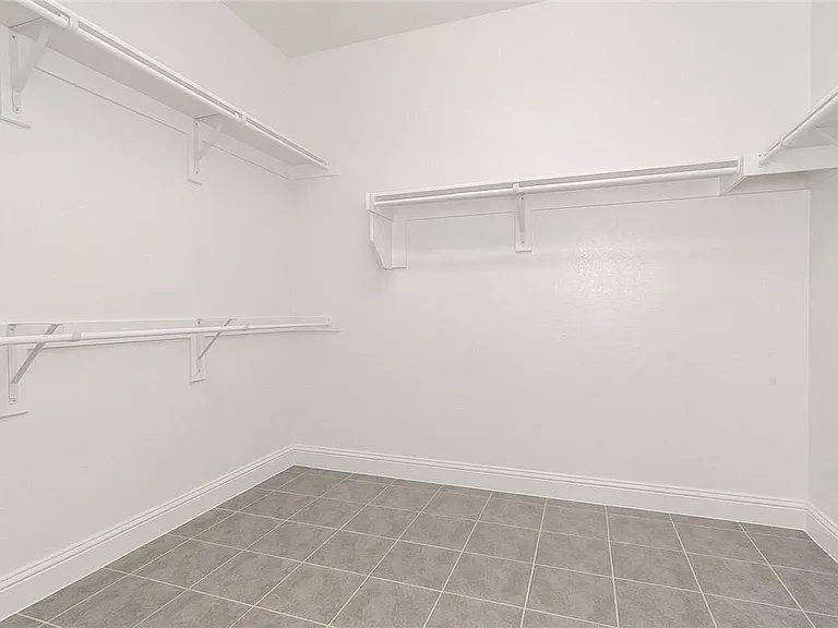 2309 Truro Dr — Photo 25