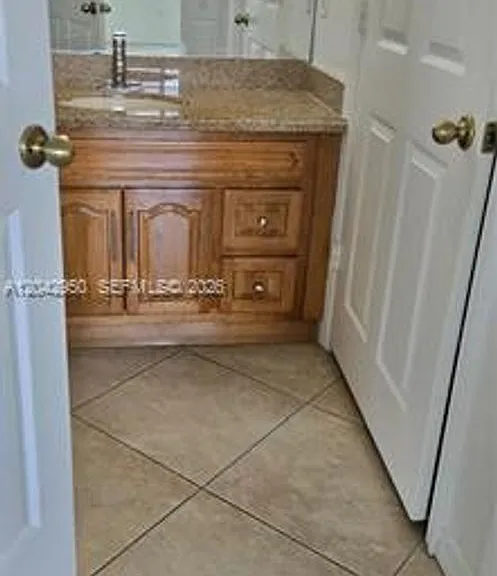 3590 Coral Way #CU-902 — Photo 10