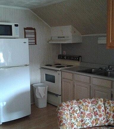 2nd image of 308 Penn St #3