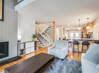 2586 Sumac Rdg, White Bear Lake, MN 55110