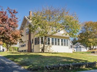 219 Pelham St, Methuen, MA 01844