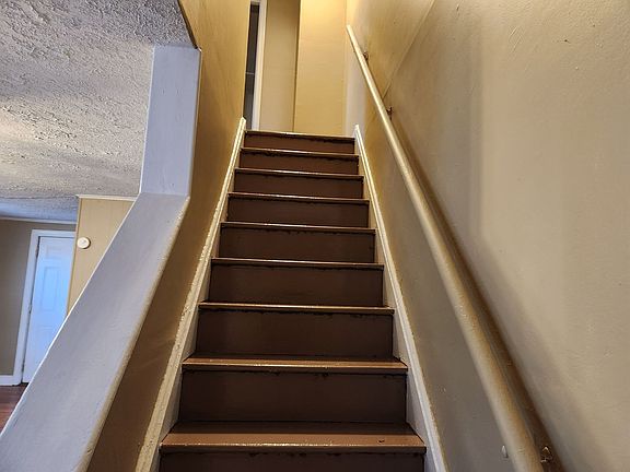 5th image of 1740-1742 Shaffer St #1740