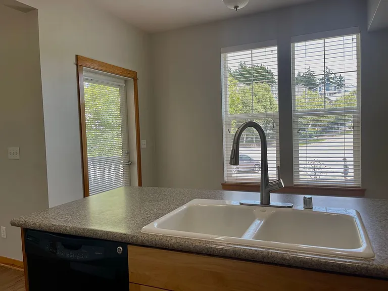 19367 Gadwall Ln NE — Photo 9