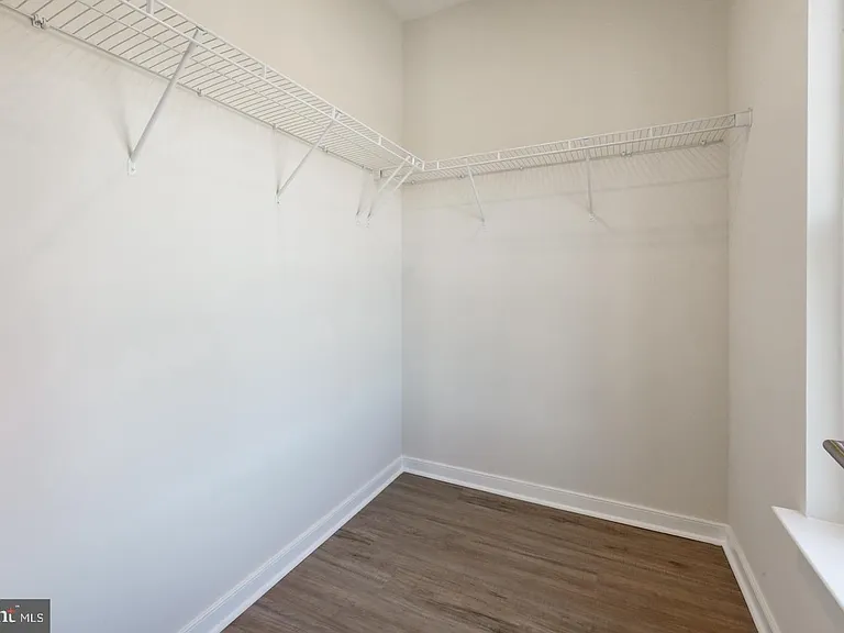 945 Sycamore Dr SE — Photo 21