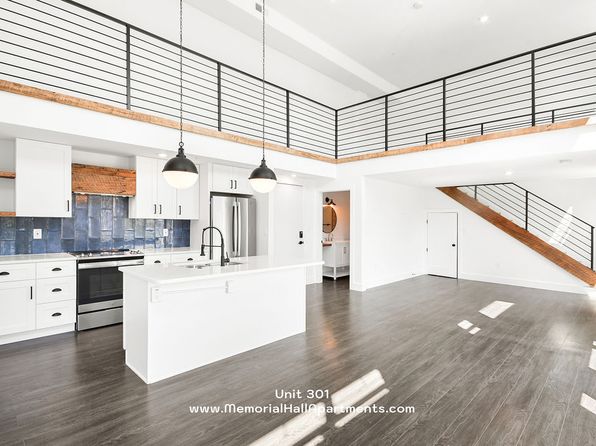 4 E Main St #301