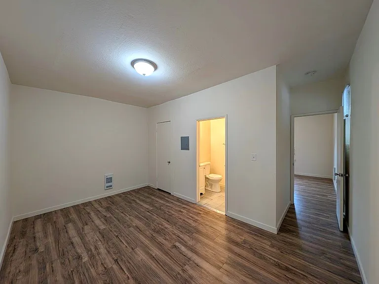2109 Kala Bagai Way — Photo 22