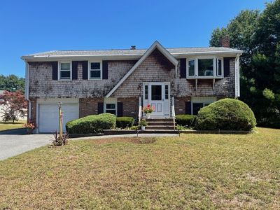147 Colonial Dr, Taunton, MA, 02780