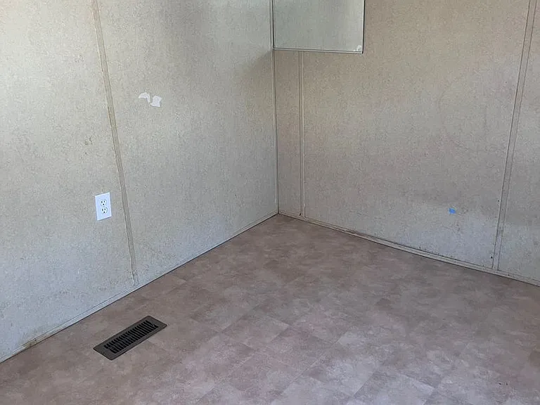 12375 Landry Rd #20 — Photo 7