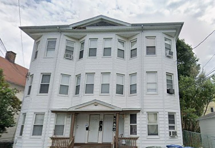 1st image of 123 Rennell St #2